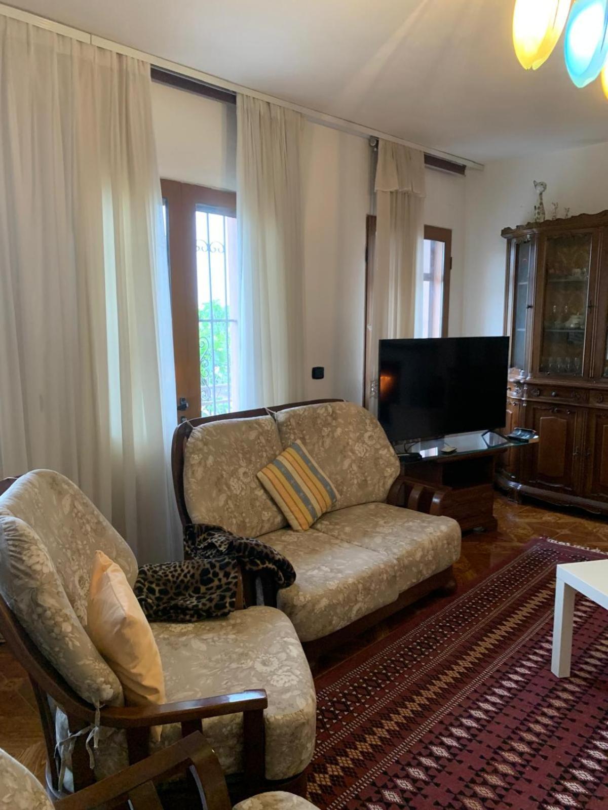 Guesthouse Villa Rosa Berat Quarto foto