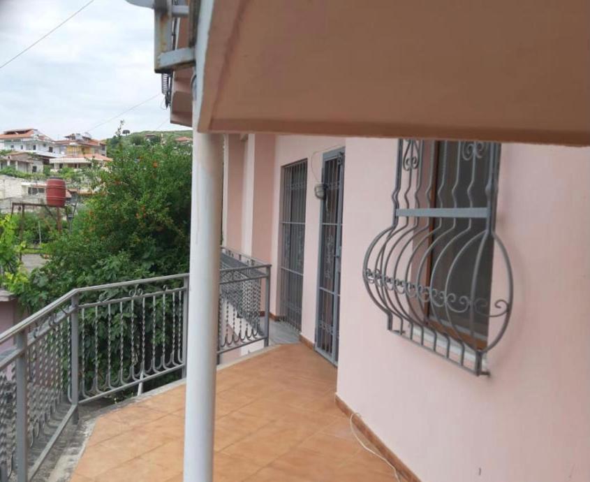 Guesthouse Villa Rosa Berat Quarto foto